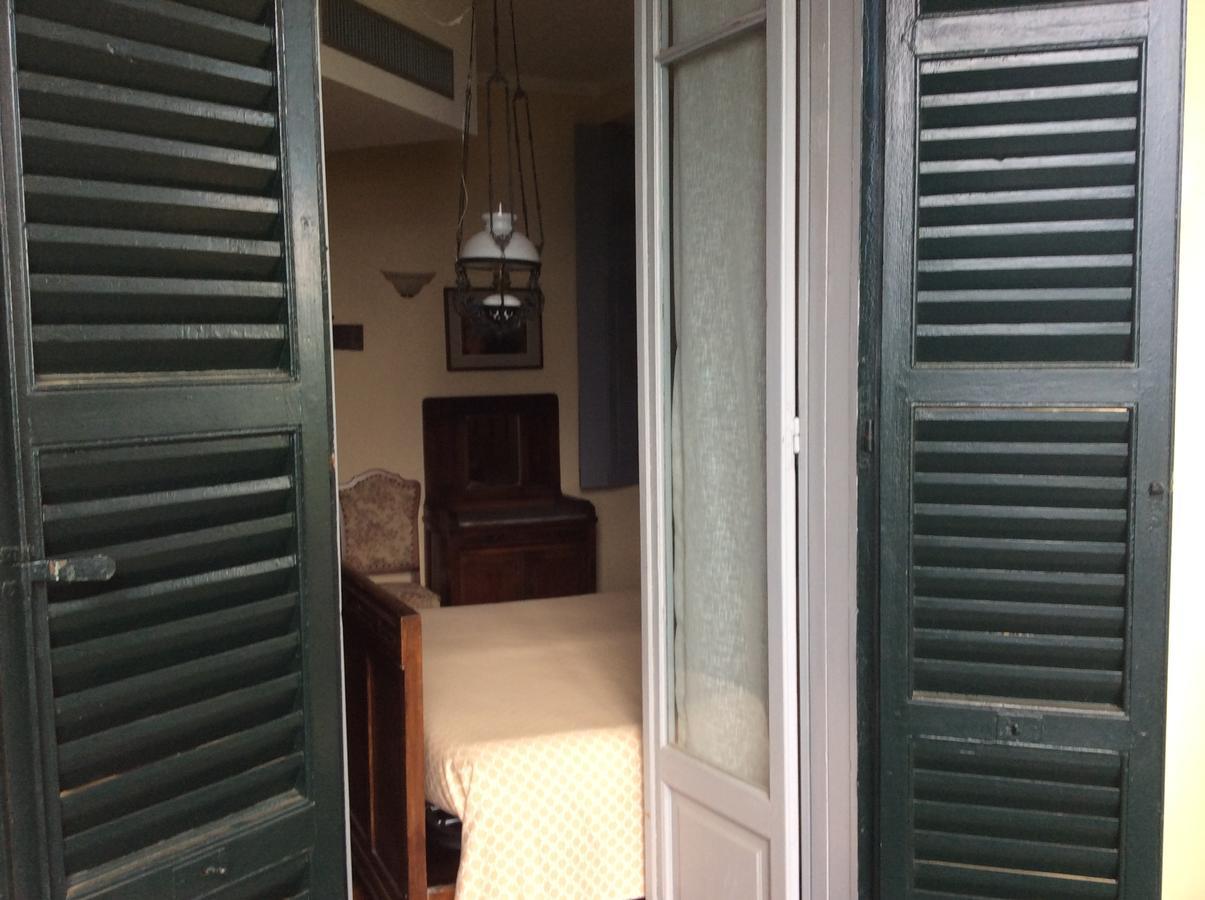 Hotel Villa Della Quercia แวร์บาเนีย ภายนอก รูปภาพ